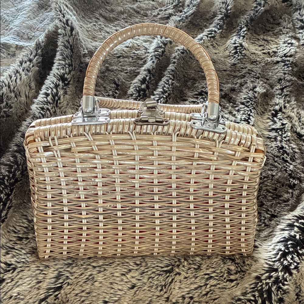 Woven Straw Tote Bag in Natural Cream with Silver Hardware - Picture 2 of 9